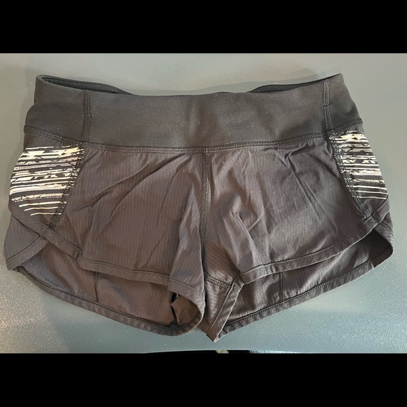 Ivivva by Lululemon Speed Shorts - Picture 1 of 2